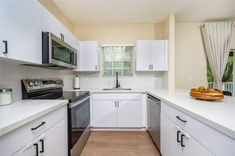 5600 NW 114th Pl 209, Doral FL - photo 6 of 26