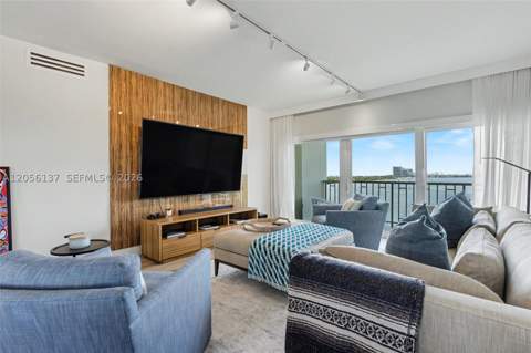 500 Bayview Dr 822, Sunny Isles Beach FL - photo 12 of 51