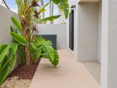 10425 SW 154th Ct 1, Miami FL - photo 15 of 16