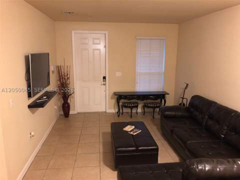 17087 SW 93rd St, Miami FL - photo 13 of 49