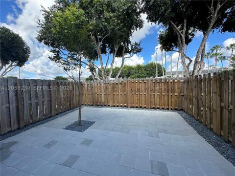 2737 SE 17th St, Homestead FL - photo 20 of 25