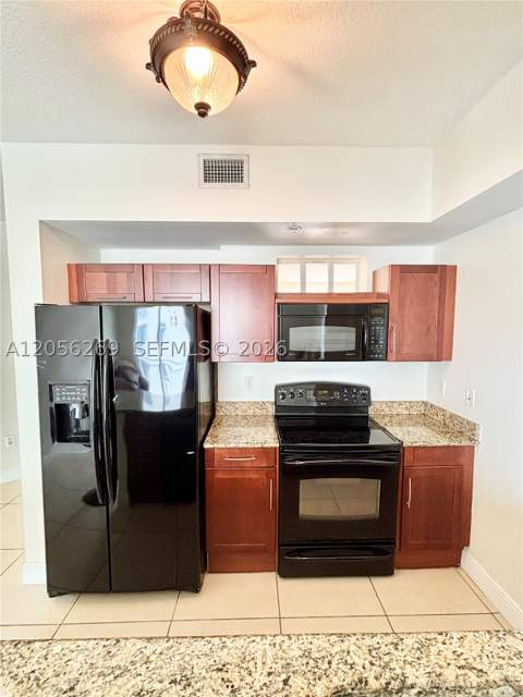 7290 SW 90th St 606, Miami FL - photo 6 of 22