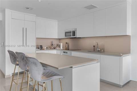 68 SE 6th St 1907, Miami FL - photo 19 of 57