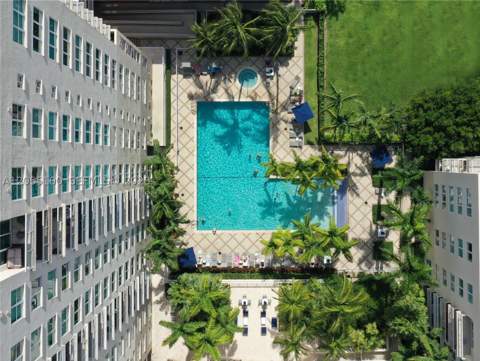 2000 N Bayshore Dr 1006, Miami FL - photo 10 of 27