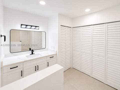 17343 NW 66th Pl, Hialeah FL - photo 10 of 20