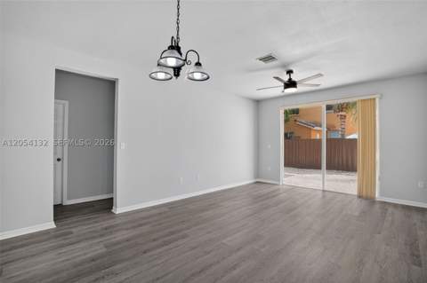 751 SE 2nd St, Homestead FL - photo 12 of 41