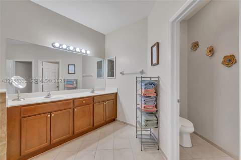 10445 SW 226th St, Cutler Bay FL - photo 21 of 33