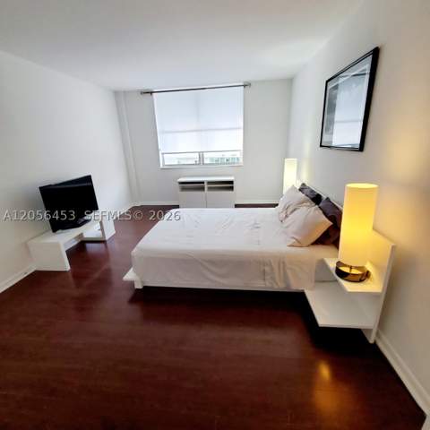 245 18th St 403, Miami Beach FL - photo 12 of 20