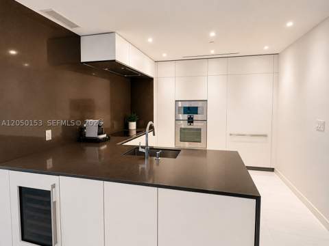 300 Biscayne Boulevard Way 2609W, Miami FL - photo 11 of 47