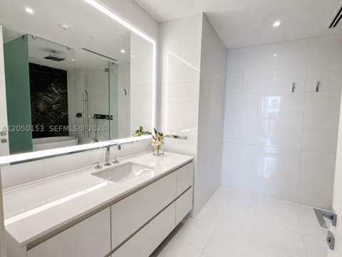 300 Biscayne Boulevard Way 2609W, Miami FL - photo 20 of 47