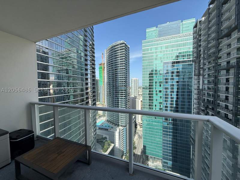 1 bedroom Condominium at 300 S Biscayne Blvd T-3301, Met 1 Condo, Miami — photo 5