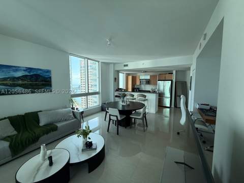 300 S Biscayne Blvd T-3301, Miami FL - photo 6 of 11