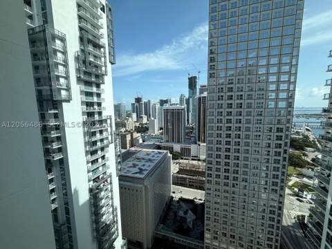 300 S Biscayne Blvd T-3301, Miami FL - photo 9 of 11