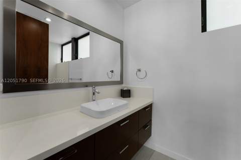 7502 SW 102nd St, Pinecrest FL - photo 24 of 39