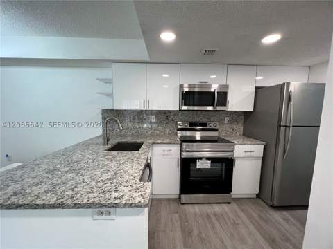 7235 NW 179th St 104, Hialeah FL - photo 10 of 45