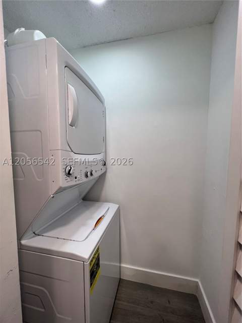 7235 NW 179th St 104, Hialeah FL - photo 14 of 45
