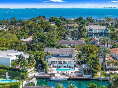 6832 Sunrise Ct, Coral Gables FL - photo 23 of 25