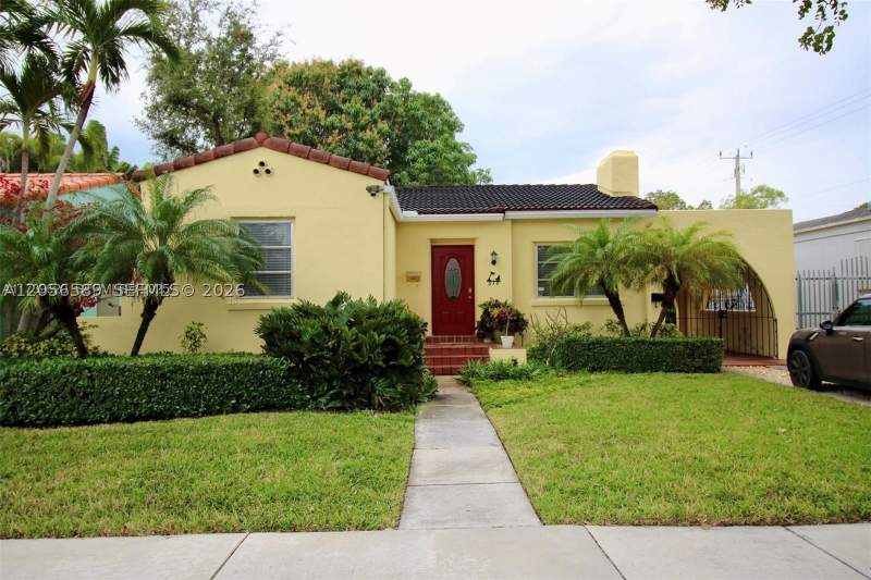 3 bedroom SingleFamilyResidence at 510 NE 72nd St, Federal Way Amd, Miami — photo 2