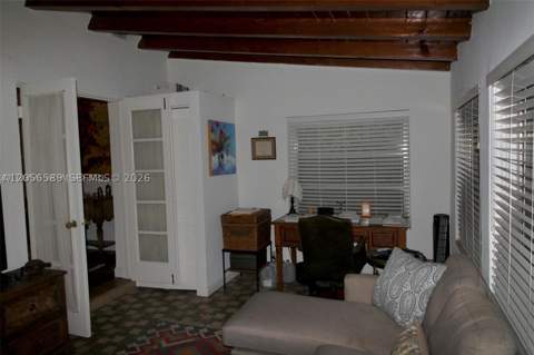 510 NE 72nd St, Miami FL - photo 6 of 11