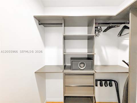 398 NE 5th St 2007, Miami FL - photo 11 of 27