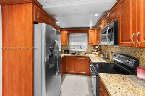 3080 SW 5th St, Miami FL - photo 10 of 22