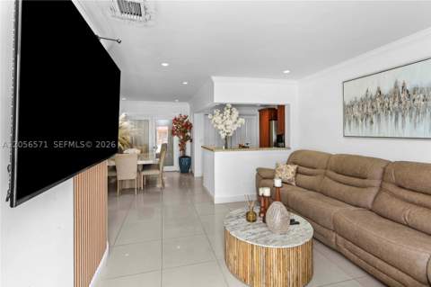 3080 SW 5th St, Miami FL - photo 8 of 22