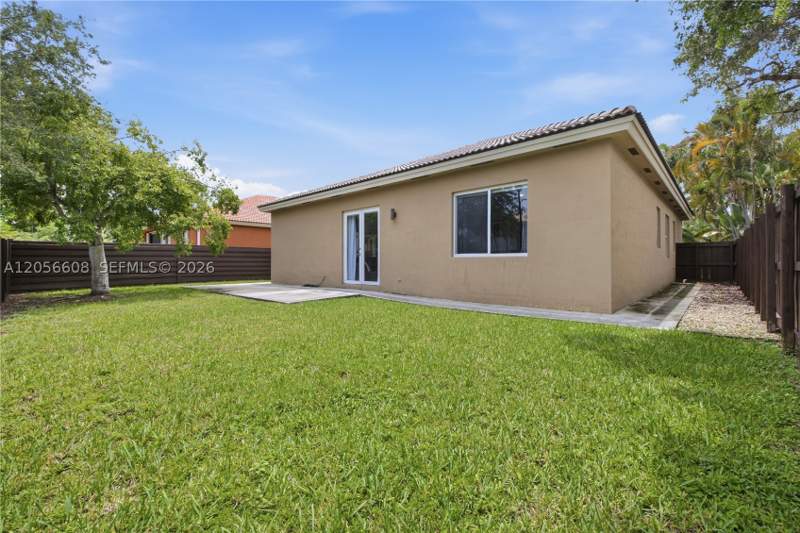 3 bedroom SingleFamilyResidence at 2233 SE 14th Cir, Keys Landing, Homestead — photo 4