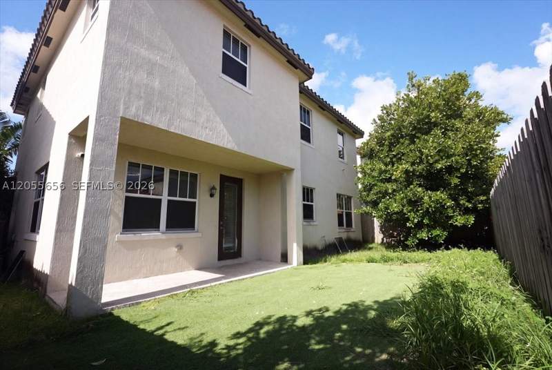 4 bedroom SingleFamilyResidence at 11741 SW 243rd St, Summerville Villas, Homestead — photo 4