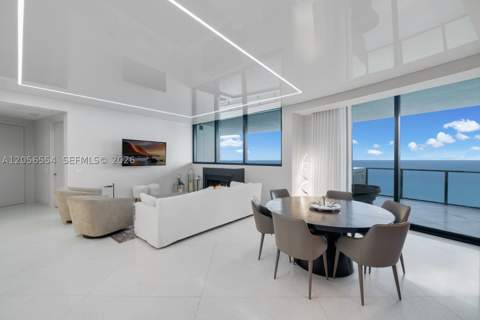 18555 Collins Ave 5201, Sunny Isles Beach FL - photo 16 of 98