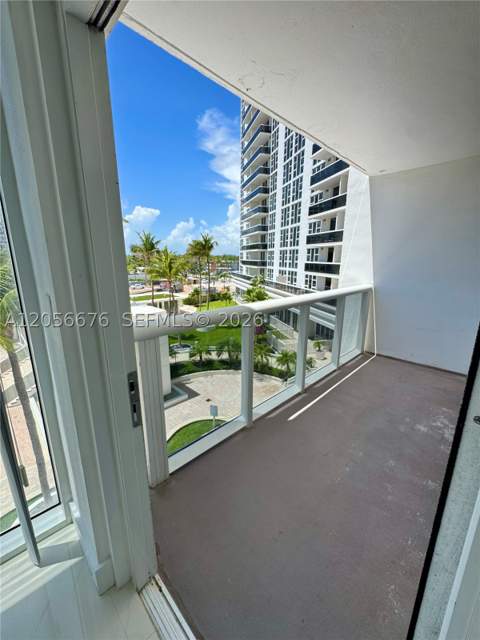 10275 Collins Ave 316, Bal Harbour FL - photo 17 of 44