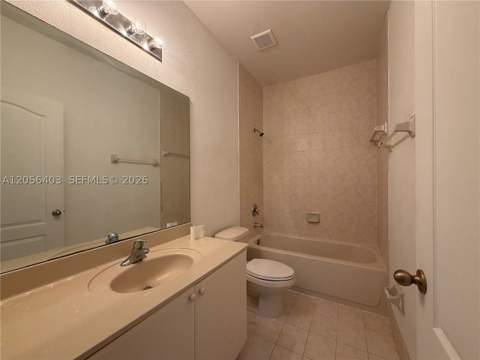 1661 SE 28th St 204, Homestead FL - photo 22 of 24