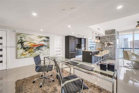495 Brickell Ave 3702, Miami FL - photo 13 of 30