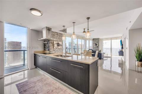 495 Brickell Ave 3702, Miami FL - photo 9 of 30