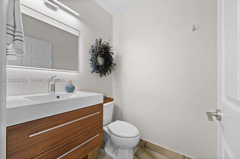 12050 SW 135th Ter, Miami FL - photo 23 of 44