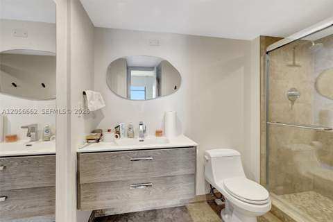 3675 N Country Club Dr 2310, Aventura FL - photo 20 of 47