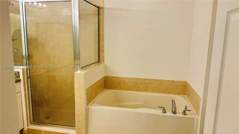 3001 NE 185th St 431, Aventura FL - photo 15 of 20