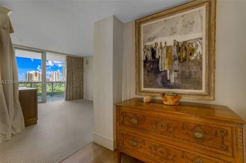 20155 NE 38th Ct 904, Aventura FL - photo 12 of 40