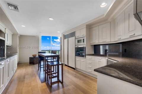 20155 NE 38th Ct 904, Aventura FL - photo 22 of 40