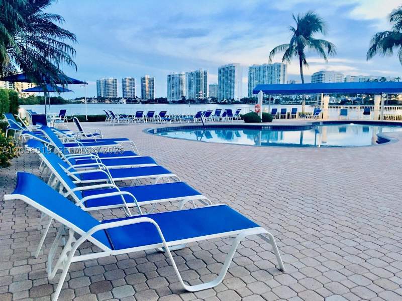 2 bedroom Condominium at 3530 Mystic Pointe Dr 1208, Mystic Pointe Tower 500 C, Aventura — photo 2