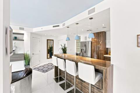17100 N Bay Road 1401, Sunny Isles Beach FL - photo 10 of 49