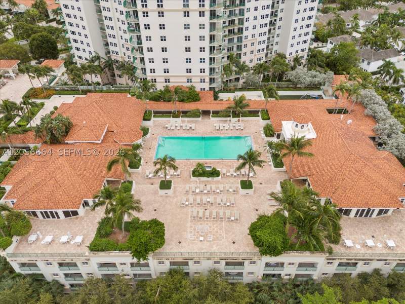 3 bedroom Condominium at 20000 E Country Club Dr 416, Turnberry Vlg No Tower Co, Aventura — photo 2