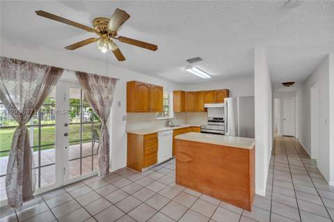 14521 SW 297th St, Homestead FL - photo 9 of 52