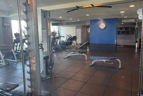 7900 Harbor Island Dr 705, North Bay Village FL - photo 19 of 24