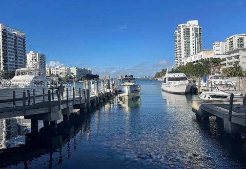 7900 Harbor Island Dr 705, North Bay Village FL - photo 21 of 24