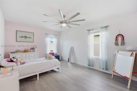 427 NE 6th Ct, Florida City FL - photo 13 of 45