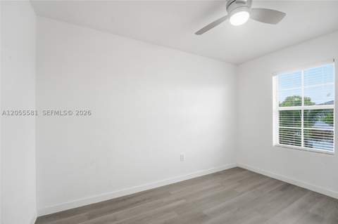 427 NE 6th Ct, Florida City FL - photo 17 of 45