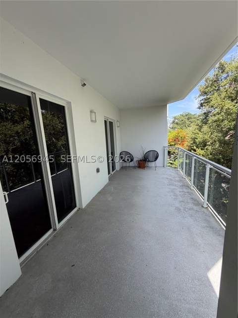 652 NE 63rd St 404, Miami FL - photo 14 of 19