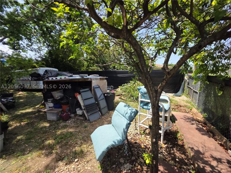 2 bedroom SingleFamilyResidence at 722 SW 3rd Ave, Tatums Colored Town Addn, Homestead — photo 4