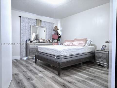 12423 NW 7th Ln, Miami FL - photo 8 of 14