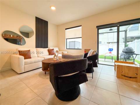 11432 W 32nd Ln, Hialeah FL - photo 8 of 46